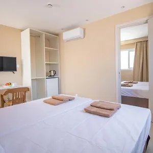 Ξενοδοχείο Marisa Napa Suites, Αγία Νάπα